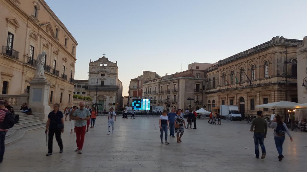 Room Calafatari Siraküza Dış mekan fotoğraf